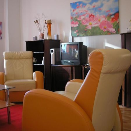 Vacation Apartment Up To 10 布拉迪斯拉发 客房 照片