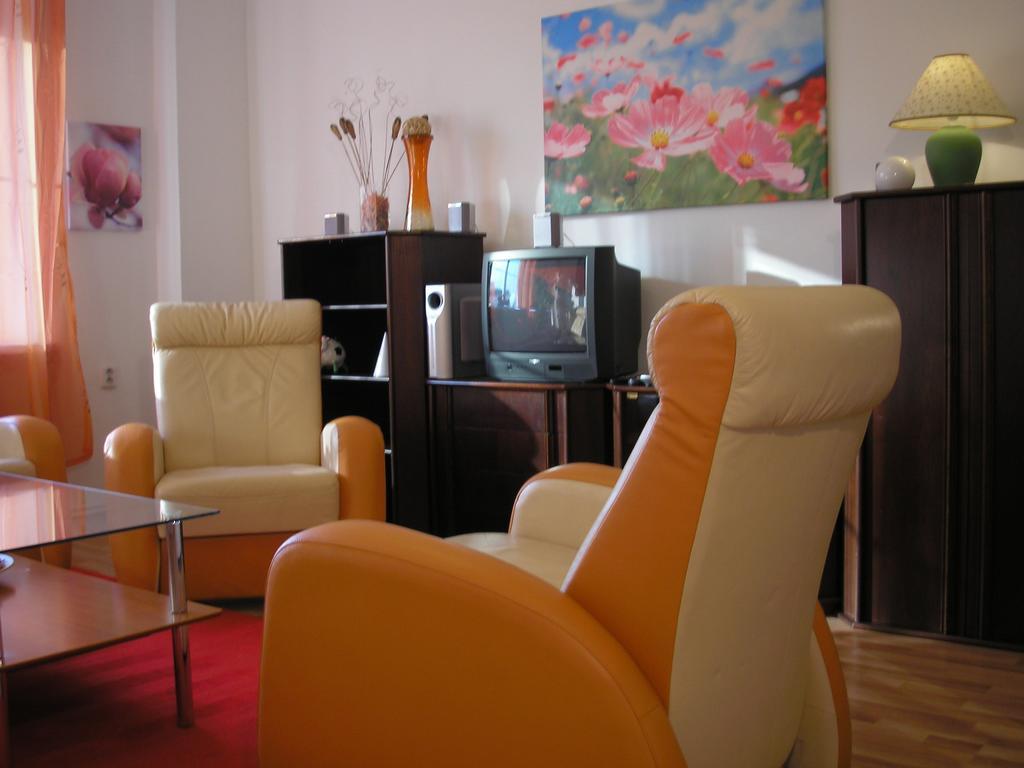 Vacation Apartment Up To 10 布拉迪斯拉发 客房 照片
